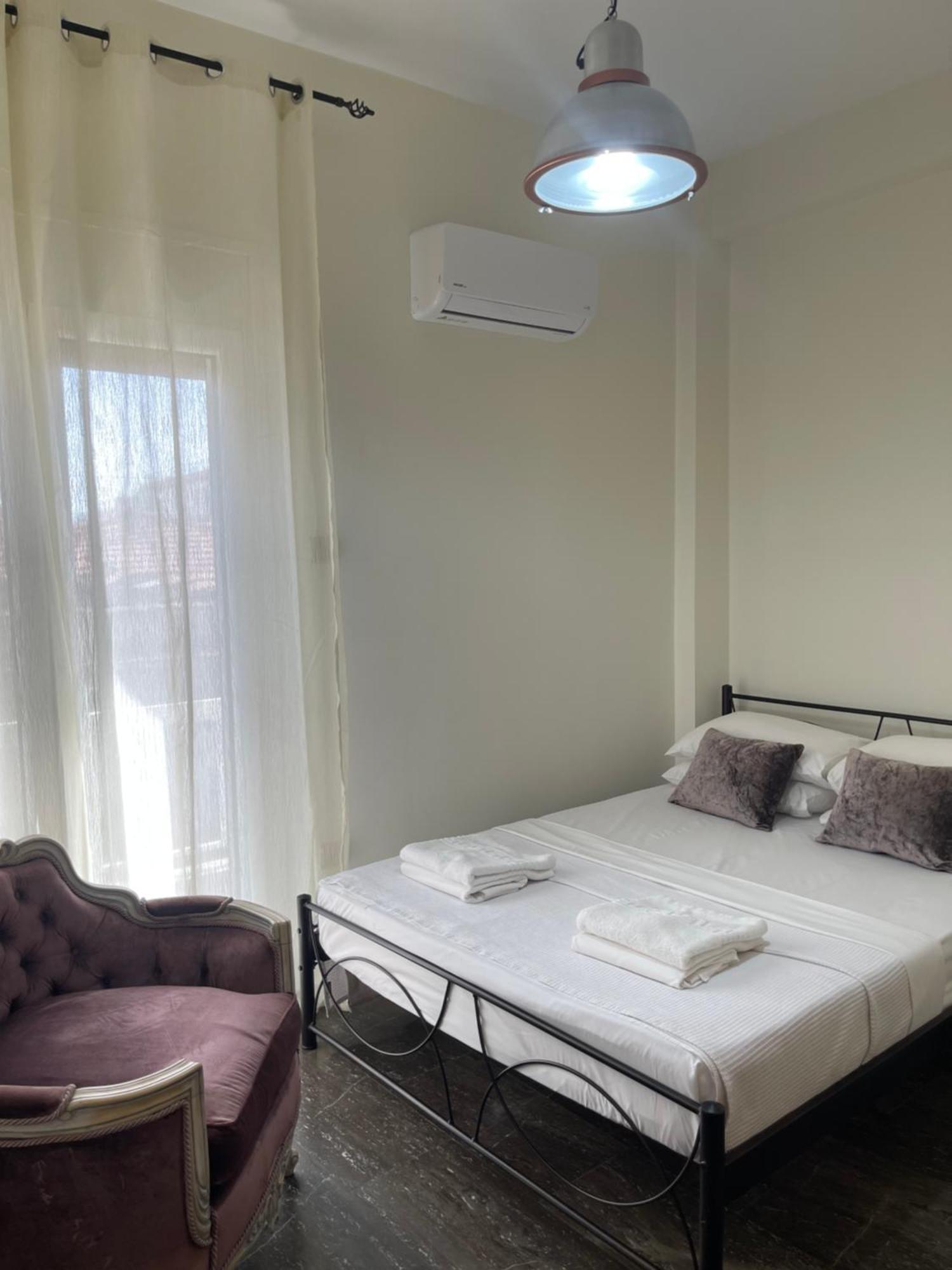Almeta Apartment Chios Town Zimmer foto